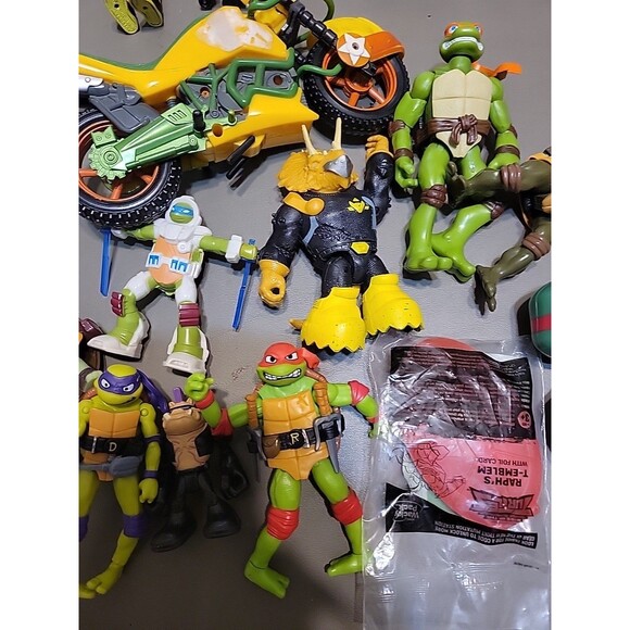 Mixed lot Teenage Mutant Ninja Turtles TMNT Figures Accessories Parts lot - Picture 4 of 13